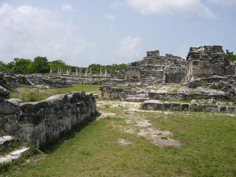 2004AnniversaryTrip0019-Cancun-RuinsAtElRey1