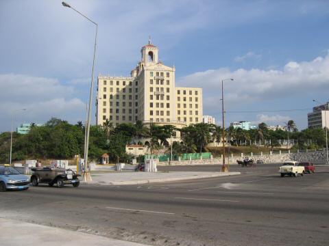 2004AnniversaryTrip0028-Cuba-HotelNacional2