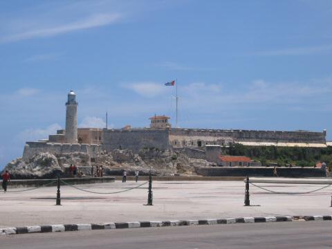 2004AnniversaryTrip00361-Cuba-ElMorroFort